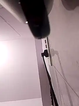 Snapshot of HangdogBeggary chatting on December 2024 03:35:01 PM HangdogBeggary online show from December 2024 03:35:01 PM