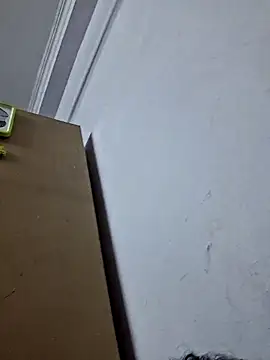 Snapshot of HangdogBeggary chatting on March 2026 03:04:01 PM HangdogBeggary online show from March 2026 03:04:01 PM