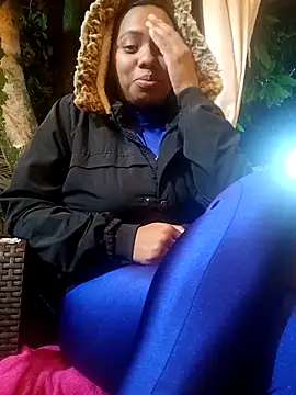 lia mariana online show from March 2026 03:28:01 AM