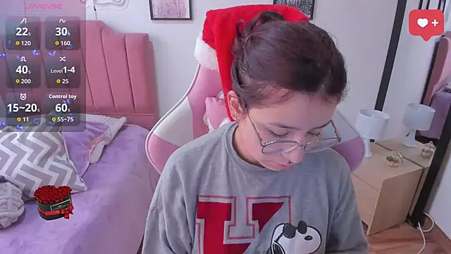 Amy joones online show from December 2025 12:44:02 PM