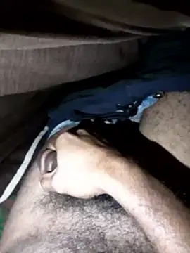 Malluk7 online show from November 2025 11:03:01 PM