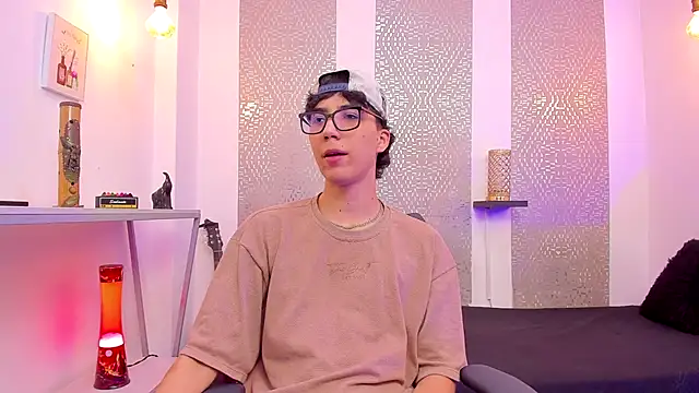 Nikolay Gregori online show from October 2025 04:32:01 AM