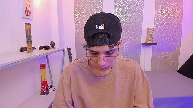 Nikolay Gregori online show from November 2025 04:13:01 AM