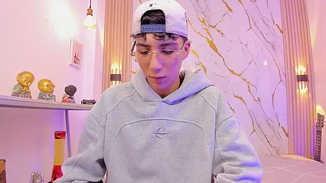 Nikolay Gregori online show from March 2026 04:05:02 AM