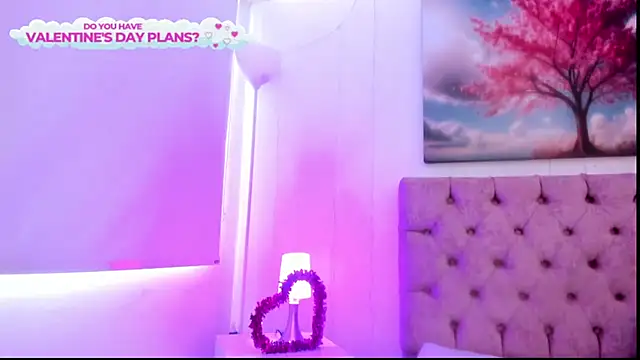 Snapshot of Julianaa_Castro_ chatting on February 2025 03:10:01 PM Julianaa Castro online show from February 2025 03:10:01 PM