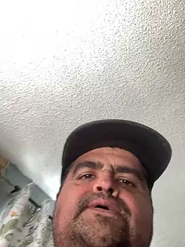 Miguel16i online show from January 2025 07:32:02 PM