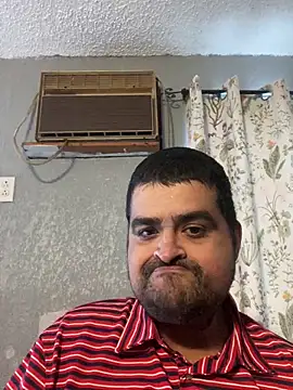 Miguel16i online show from February 2025 06:06:01 PM