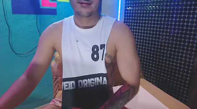 xxxxhotxoxo online show from December 2024 06:37:02 PM