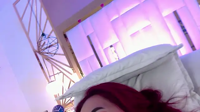 valeriee millerr  online show from February 2025 09:19:02 PM