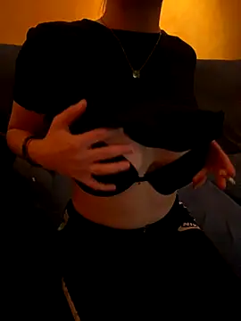 ToAnWTW online show from November 2025 09:41:02 PM