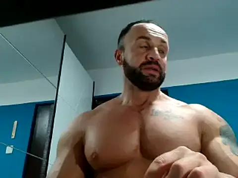 Magnificmuscles89 online show from December 2024 01:17:01 PM