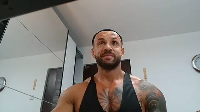 Magnificmuscles89 online show from June 2026 08:58:02 AM