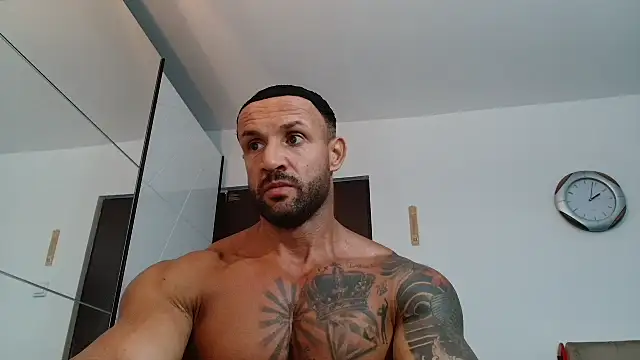 Magnificmuscles89 online show from June 2026 11:01:02 AM