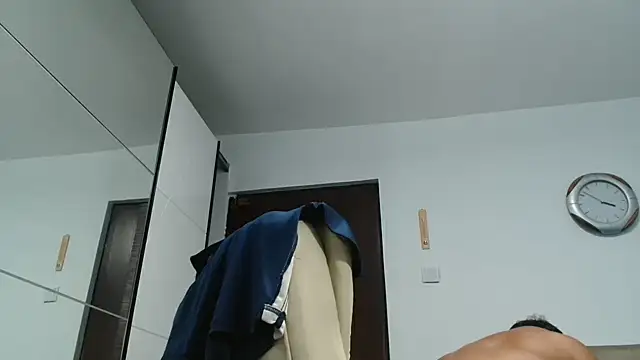 Magnificmuscles89 online show from June 2026 01:00:02 PM