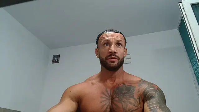 Magnificmuscles89 online show from July 2026 09:33:02 PM