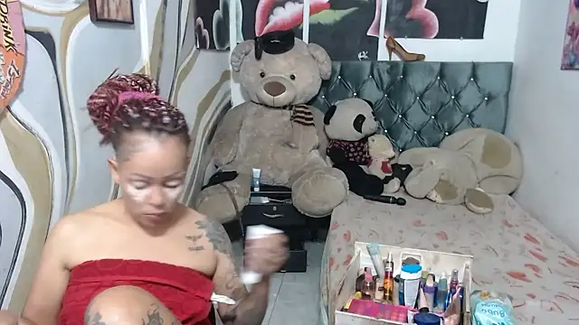 manzanahot9 online show from July 2026 06:42:02 PM