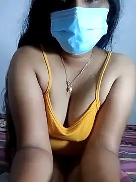 SLZAARA online show from September 2025 08:10:01 PM