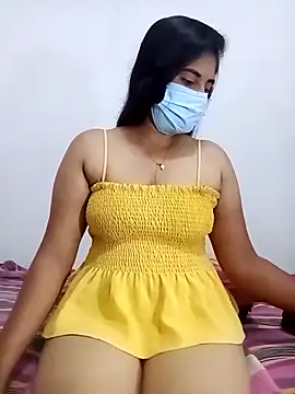 SLZAARA online show from September 2025 08:12:02 PM