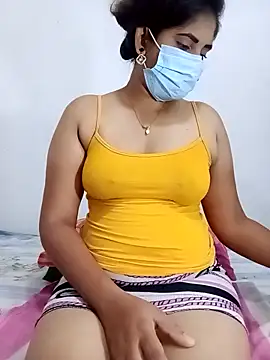 SLZAARA online show from October 2025 08:17:01 PM