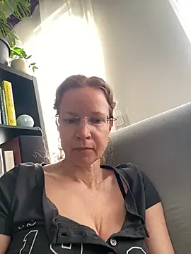 AnnikaRose online show from March 2026 06:50:01 AM