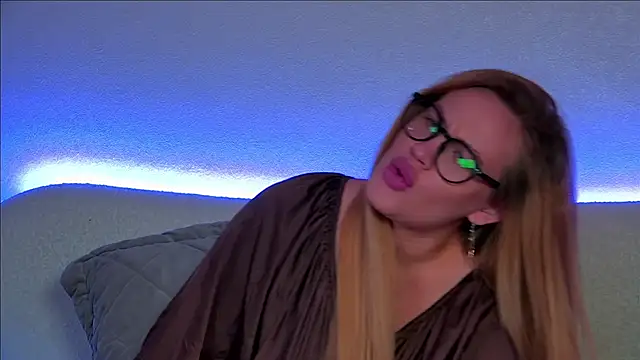 MariaNeumann online show from February 2025 09:36:01 AM