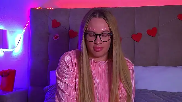 MariaNeumann online show from February 2025 06:51:02 PM