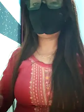 Aishwaryaa 69 online show from March 2025 03:07:02 PM