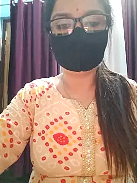 Aishwaryaa 69 online show from October 2025 01:57:01 AM