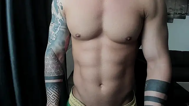 Richarddarell1 online show from May 2026 04:50:01 AM