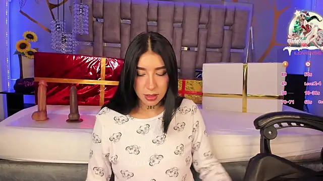 Snapshot of Leiaa_ chatting on December 2024 05:06:01 AM Leiaa online show from December 2024 05:06:01 AM