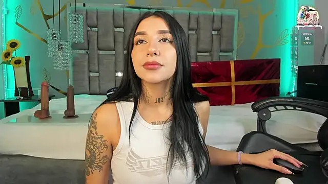 Snapshot of Leiaa_ chatting on December 2024 05:31:01 AM Leiaa online show from December 2024 05:31:01 AM