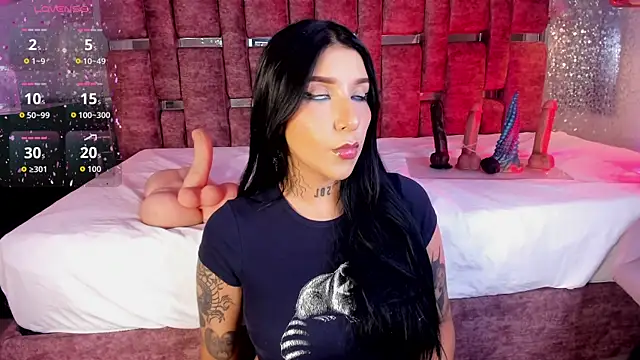 Leiaa  online show from May 2026 01:33:01 AM