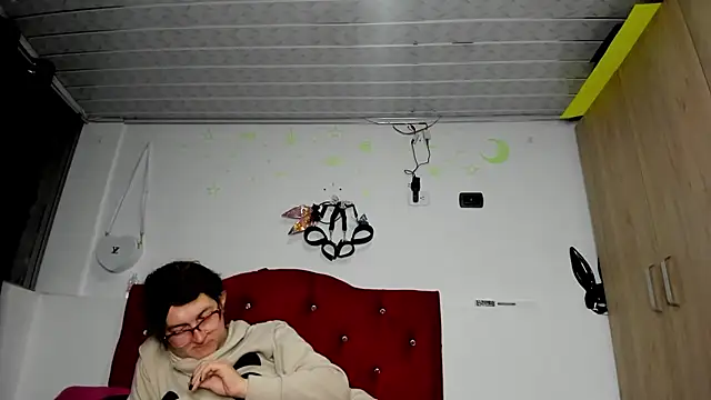 Snapshot of Sweet-Suck69 chatting on January 2025 04:26:01 AM Sweet-Suck69 online show from January 2025 04:26:01 AM