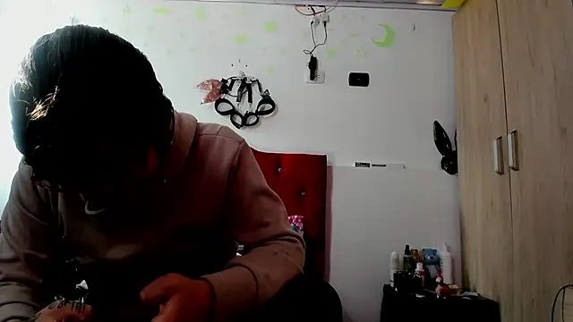 Snapshot of Sweet-Suck69 chatting on January 2025 08:18:01 PM Sweet-Suck69 online show from January 2025 08:18:01 PM