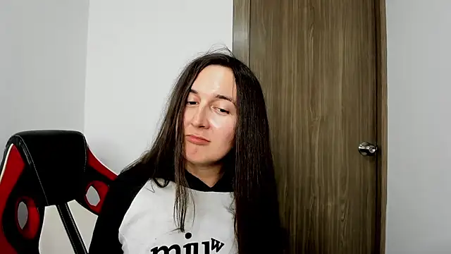 Snapshot of Sweet-Suck69 chatting on February 2025 02:50:02 AM Sweet-Suck69 online show from February 2025 02:50:02 AM