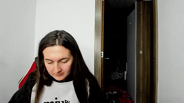 Snapshot of Sweet-Suck69 chatting on February 2025 09:02:01 AM Sweet-Suck69 online show from February 2025 09:02:01 AM