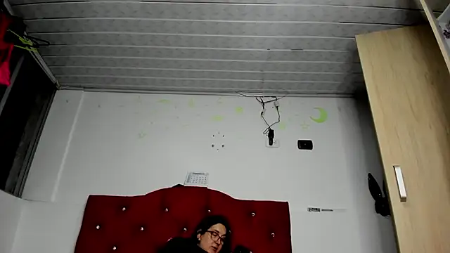 Snapshot of Sweet-Suck69 chatting on March 2025 04:49:02 AM Sweet-Suck69 online show from March 2025 04:49:02 AM