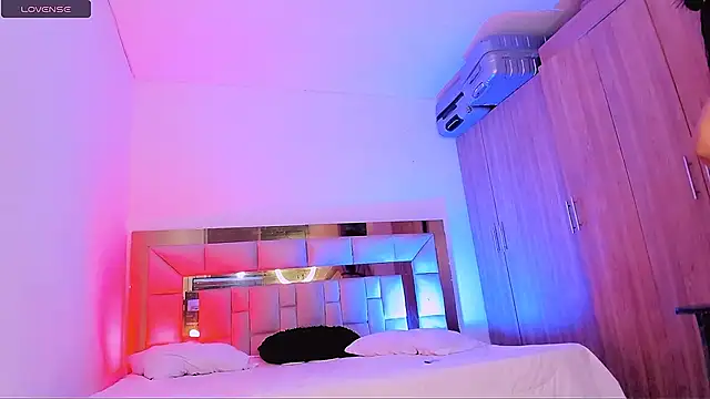 Snapshot of Vianca_Chanel chatting on March 2025 12:40:02 AM Vianca Chanel online show from March 2025 12:40:02 AM