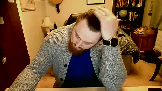 Snapshot of Hairy_Guy30 chatting on February 2025 10:43:02 PM Hairy Guy30 online show from February 2025 10:43:02 PM