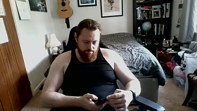 Hairy Guy30 online show from July 2026 01:49:01 PM