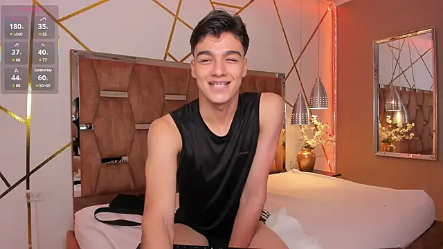 Gerony  online show from January 2025 05:02:02 AM