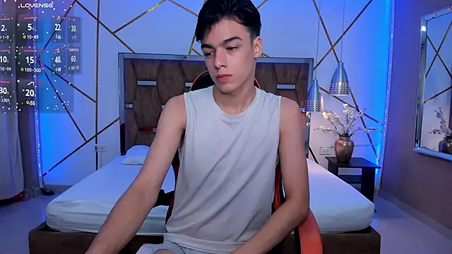 Gerony  online show from February 2025 05:10:01 AM