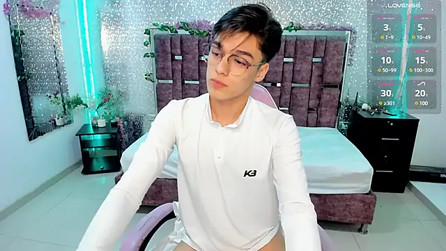 Gerony  online show from March 2025 08:33:02 AM