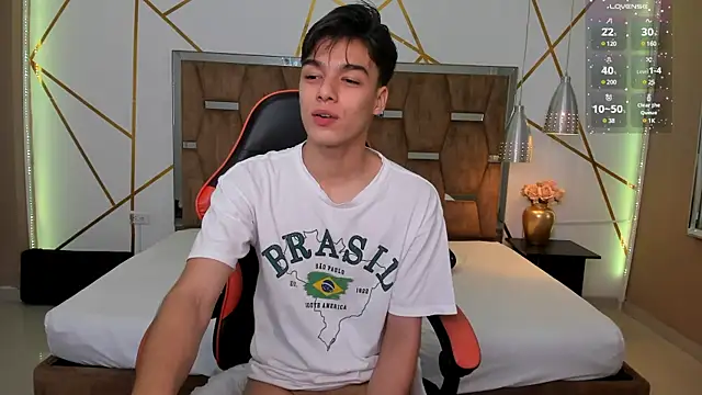 Gerony  online show from March 2025 07:47:02 AM