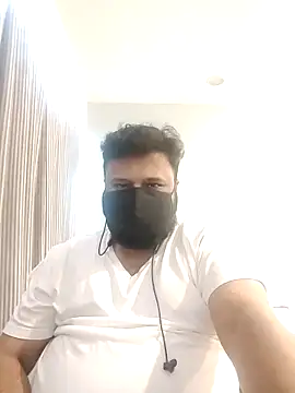 Hunk-Hand6 online show from May 2026 05:23:02 AM