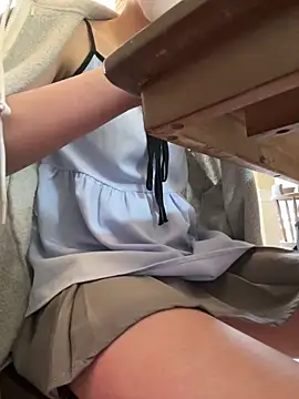 Snapshot of Lami_Mi chatting on March 2025 07:27:02 AM Lami Mi online show from March 2025 07:27:02 AM