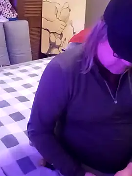 Mic Oxinner online show from February 2025 08:59:02 AM