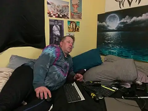 Mic Oxinner online show from March 2026 09:31:01 PM