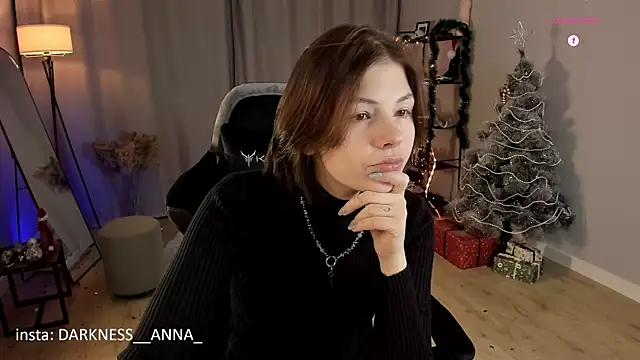 AnnaTrueno online show from January 2026 07:49:02 PM