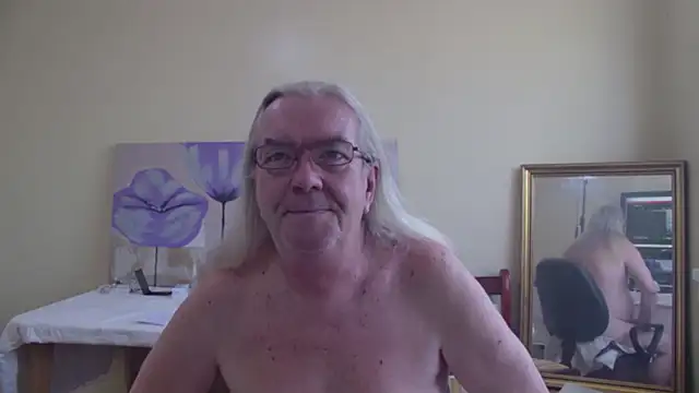 john little one1 online show from April 2026 03:04:01 PM